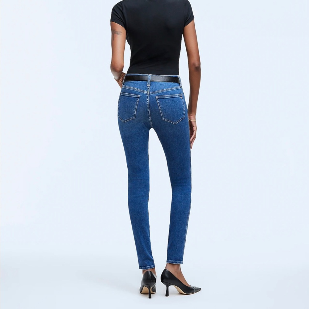 10” high rise skinny Madewell Dark Indigo with fading
